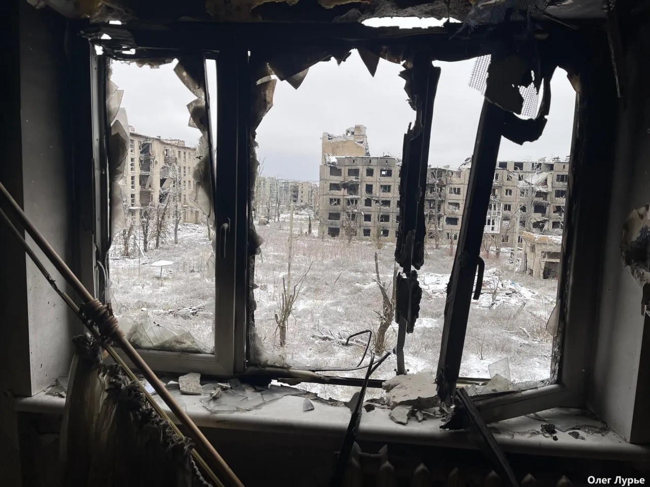 Апокалиптический вид из окна в Бахмуте
